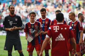 九游体育包含赛后勒沃库森调整名单以备德甲，防线松动环节打磨，话题不断，年轻球员得到机会的词条